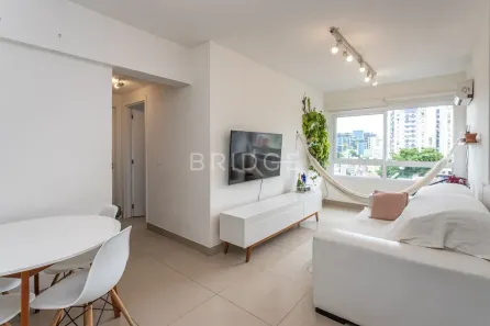 Apartamento com 2 Quartos à venda, 61m² no Cidade Baixa, Porto Alegre