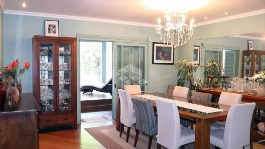 Casa com 4 Quartos à venda, 337m² no Santo Antônio, Porto Alegre