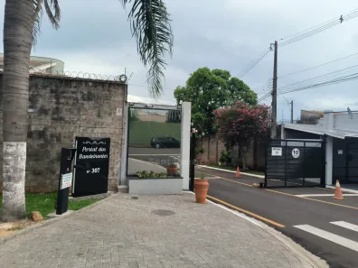 Casa de Condomínio com 3 Quartos à venda, 127m² no Bandeirantes, Londrina