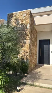 Casa de Condomínio com 3 Quartos para alugar, 177m² no Condomínio Belvedere II, Cuiabá