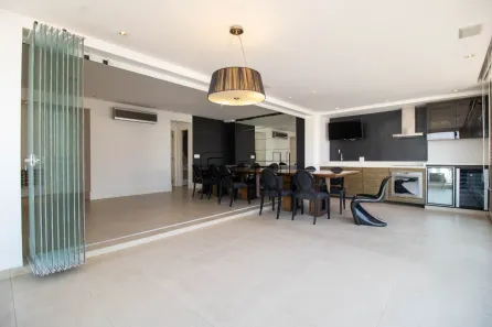 Apartamento com 3 Quartos para alugar, 168m² no Itaim Bibi, São Paulo