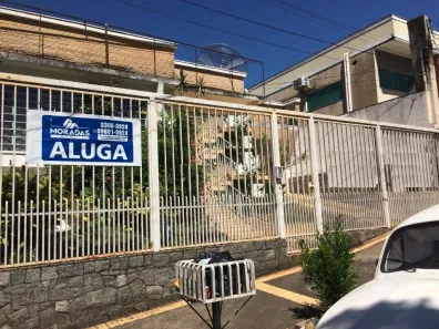 Imóvel Comercial com 3 Quartos para alugar, 120m² no Centro, Marília
