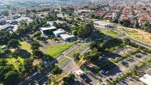 Lote/Terreno à venda, 3000m² no Núcleo Residencial Presidente Geisel, Bauru