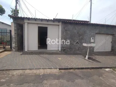 Casa com 3 Quartos para alugar, 150m² no Tibery, Uberlândia