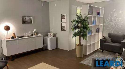 Sala Comercial à venda, 37m² no Barra Funda, São Paulo