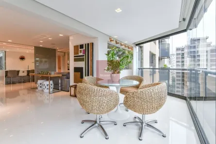 Apartamento com 3 Quartos à venda, 244m² no Jardim Luzitânia, São Paulo