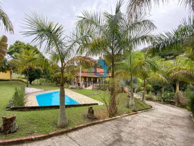 Fazenda/Sítio com 3 Quartos à venda, 2500m² no Dona Catarina, Mairinque