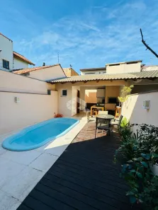 Casa com 3 Quartos à venda, 150m² no Jardim Sabará, Porto Alegre
