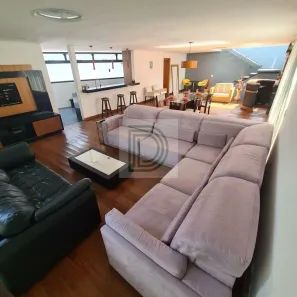 Sobrado com 3 Quartos para alugar, 315m² no Jardim Peri Peri, São Paulo