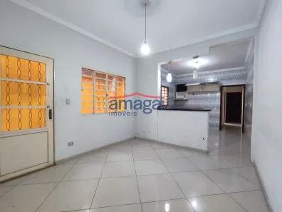 Sobrado com 3 Quartos à venda, 117m² no Jardim Marcondes, Jacareí