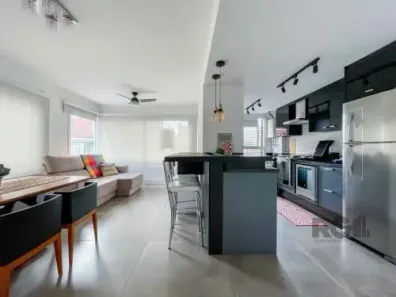 Apartamento com 2 Quartos à venda, 70m² no Menino Deus, Porto Alegre