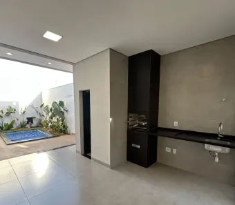 Casa com 3 Quartos à venda, 160m² no Grand Ville, Uberlândia