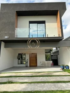 Sobrado com 4 Quartos à venda, 182m² no Jardim Jacinto, Jacareí
