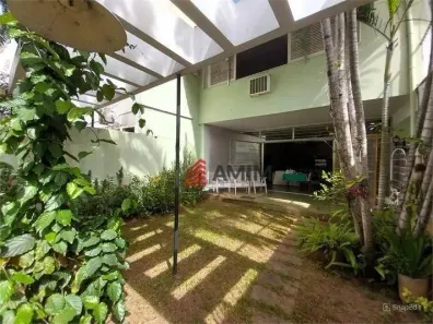 Casa com 4 Quartos à venda, 360m² no São Francisco, Niterói