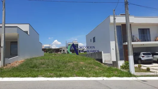 Lote/Terreno à venda, 250m² no Vale dos Cristais, Taubaté