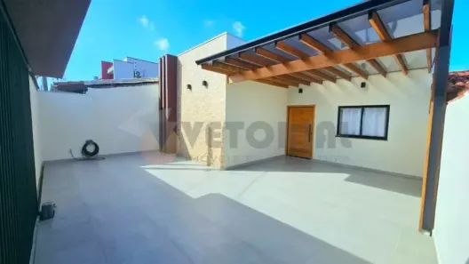 Casa com 3 Quartos à venda, 110m² no Balneário Mar Azul, Caraguatatuba