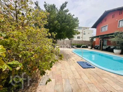 Casa com 3 Quartos à venda, 540m² no Ingleses do Rio Vermelho, Florianópolis