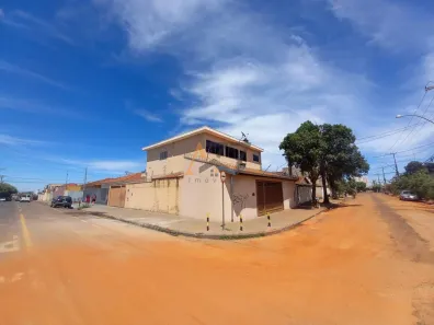Casa com 3 Quartos à venda, 200m² no Parque Jaguaré, São José do Rio Preto