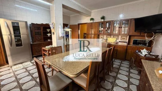 Casa com 4 Quartos para alugar, 850m² no Vila Santa Terezinha, Carapicuíba