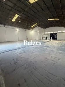 Galpão/Depósito/Armazém para alugar, 800m² no Tibery, Uberlândia
