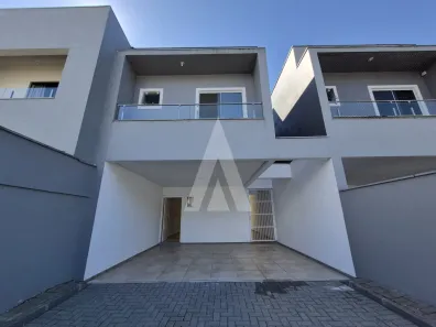 Casa com 3 Quartos para alugar, 145m² no Saguaçu, Joinville