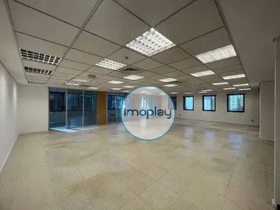 Sala Comercial para alugar, 210m² no Vila Olímpia, São Paulo