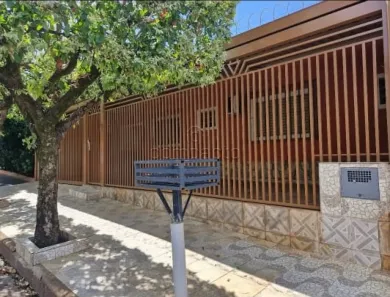 Casa com 3 Quartos à venda, 115m² no Jardim Giuliane, São José do Rio Preto