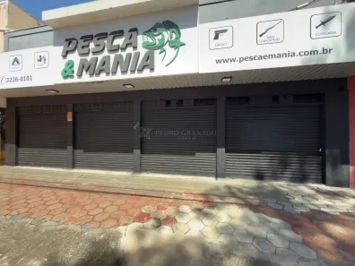 Prédio Comercial para alugar, 647m² no Zona 03, Maringá