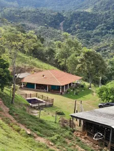 Fazenda/Sítio com 3 Quartos à venda, 9m² no , Piquete