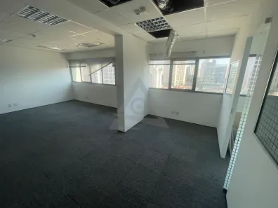 Sala Comercial para alugar, 72m² no Cambuí, Campinas