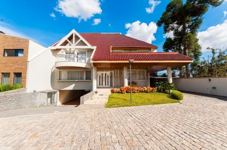 Casa com 4 Quartos à venda, 560m² no Seminário, Curitiba