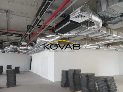 Sala Comercial para alugar, 1681m² no Vila Gertrudes, São Paulo