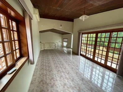 Sobrado com 3 Quartos à venda, 300m² no Jardim Refúgio, Sorocaba