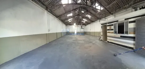 Galpão/Depósito/Armazém para alugar, 205m² no Vila Metalúrgica, Santo André