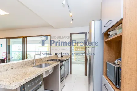 Apartamento com 3 Quartos à venda, 137m² no Jardim das Acácias, São Paulo