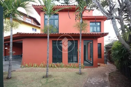Casa com 4 Quartos para alugar, 260m² no Belvedere, Belo Horizonte