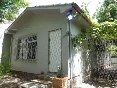 Casa com 3 Quartos à venda, 201m² no Navegantes, Porto Alegre
