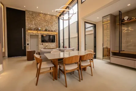 Casa de Condomínio com 3 Quartos à venda, 300m² no Residencial Villa de León, Piratininga