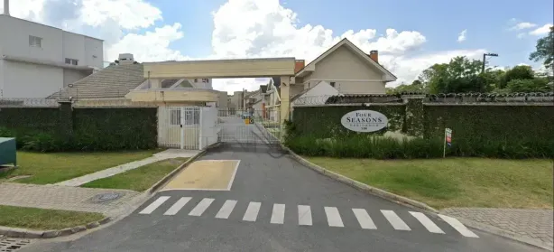 Lote/Terreno à venda, 251m² no Butiatuvinha, Curitiba