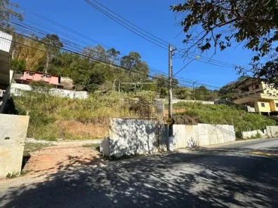 Lote/Terreno à venda, 600m² no Corrêas, Petrópolis
