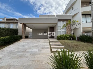 Casa de Condomínio com 3 Quartos à venda, 200m² no Swiss Park, Campinas