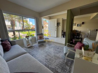 Casa de Condomínio com 4 Quartos à venda, 208m² no Cachoeira do Bom Jesus, Florianópolis