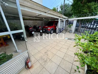 Casa com 2 Quartos à venda, 285m² no Marapé, Santos