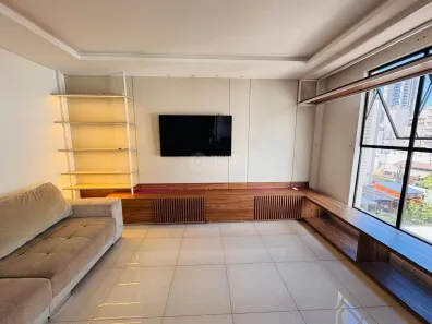 Apartamento com 3 Quartos à venda, 110m² no Centro, Balneário Camboriú
