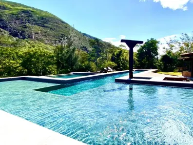 Fazenda/Sítio com 5 Quartos à venda, 250000m² no , Petrópolis