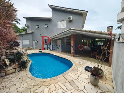 Sobrado com 5 Quartos à venda, 281m² no Guaratuba, Bertioga