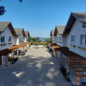 Casa com 2 Quartos à venda, 83m² no Várzea Grande, Gramado