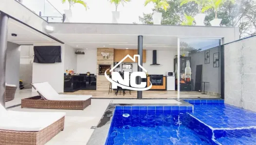 Casa com 4 Quartos à venda, 497m² no Camboinhas, Niterói