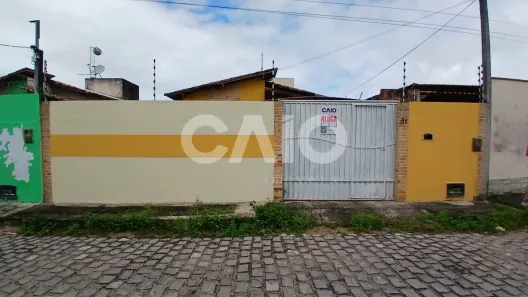 Casa com 2 Quartos para alugar, 97m² no Cajupiranga, Parnamirim