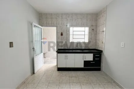 Casa com 1 Quarto para alugar, 70m² no Jardim Santa Rosa, Nova Odessa